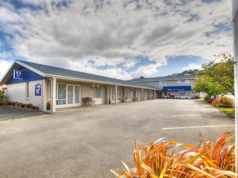 Aaa Thames Court Motel Oamaru Exterior photo